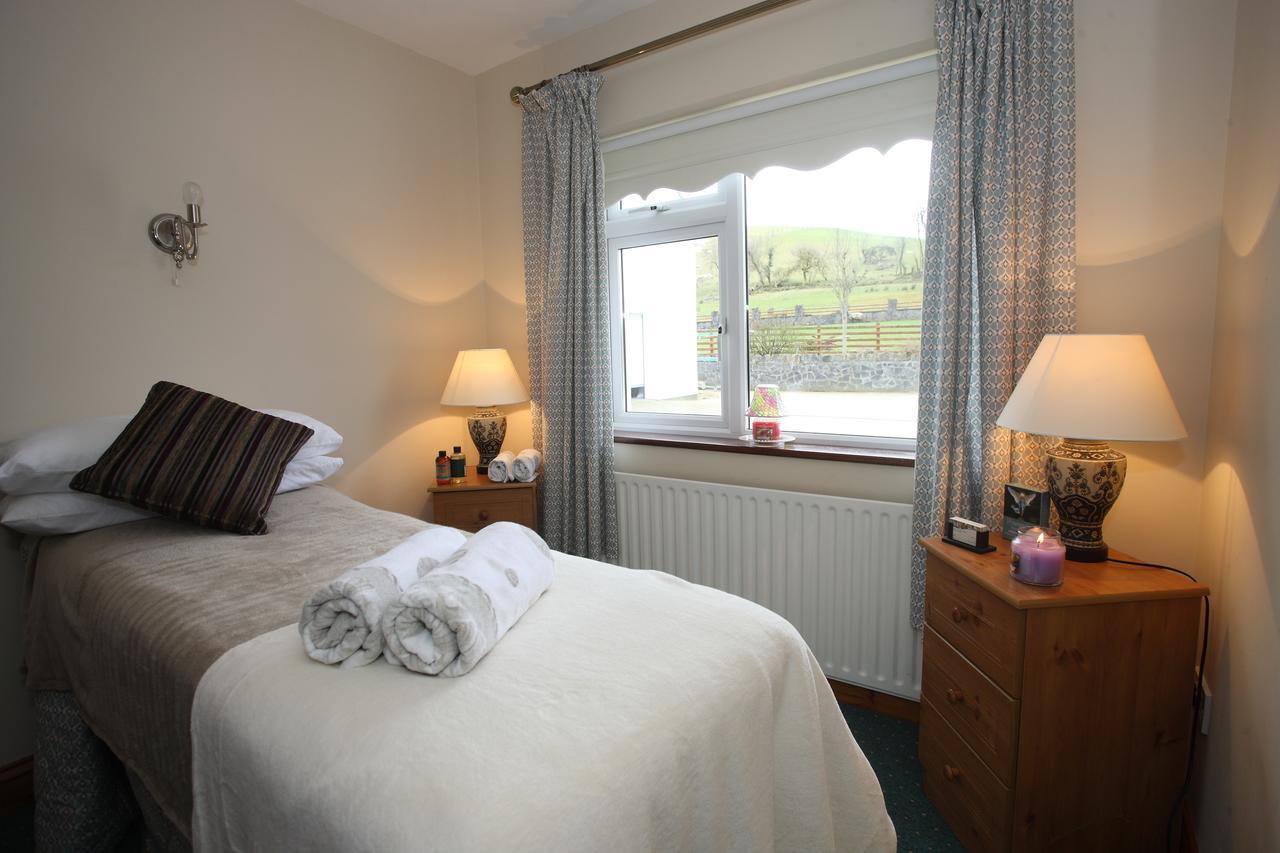 Avondale Farmhouse B&B Pettigoe Exteriér fotografie